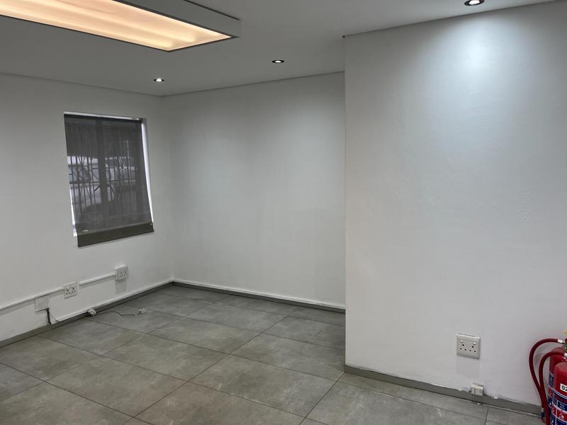 To Let Commercial Property for Rent in Woodstock Western Cape